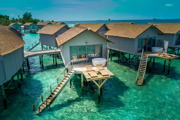 Centara Ras Fushi Resort & Spa Maldives