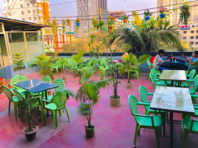 Food O’clock Rooftop Restaurant in Mirpur