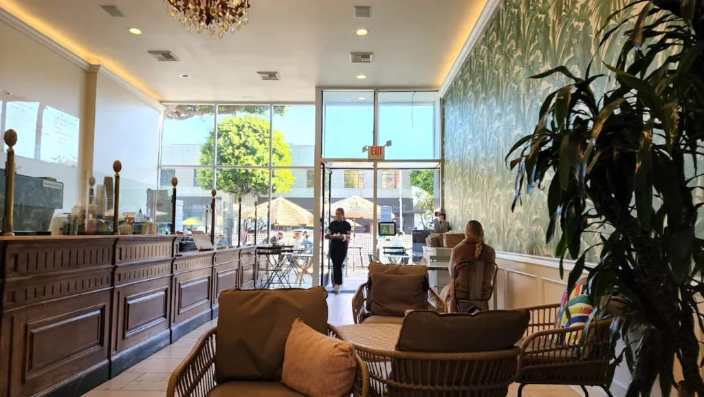 Chaumont Bakery & Café in Beverly Hills