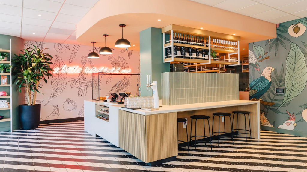 01. Parakeet Cafeat at Beverly Hills