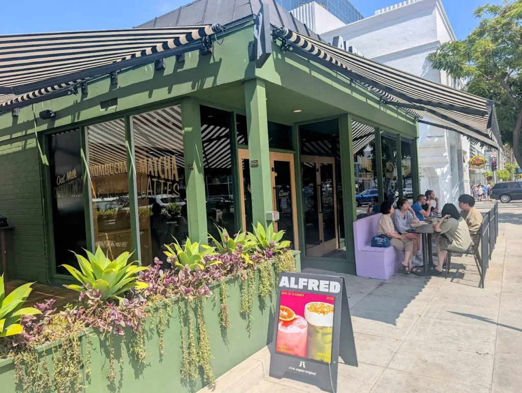 03. Alfred Coffee Shop near Beverly Hills Garden Park