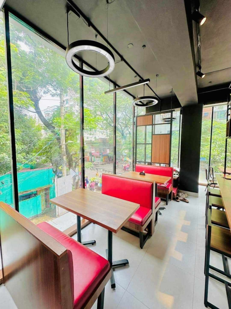 04. Crunch Restaurant at Mirpur 2